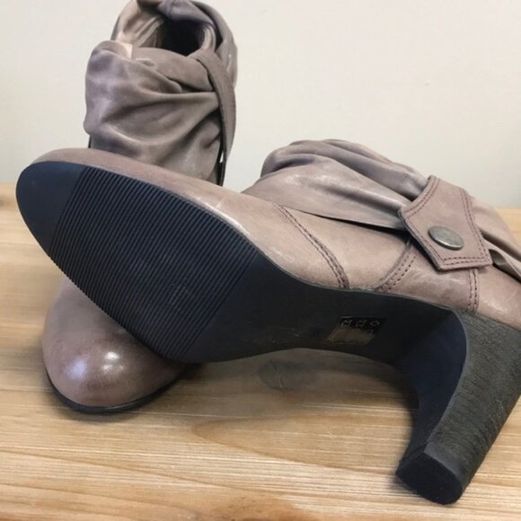 Mam’Zelle Laly Leather Booties - Picture 6 of 6